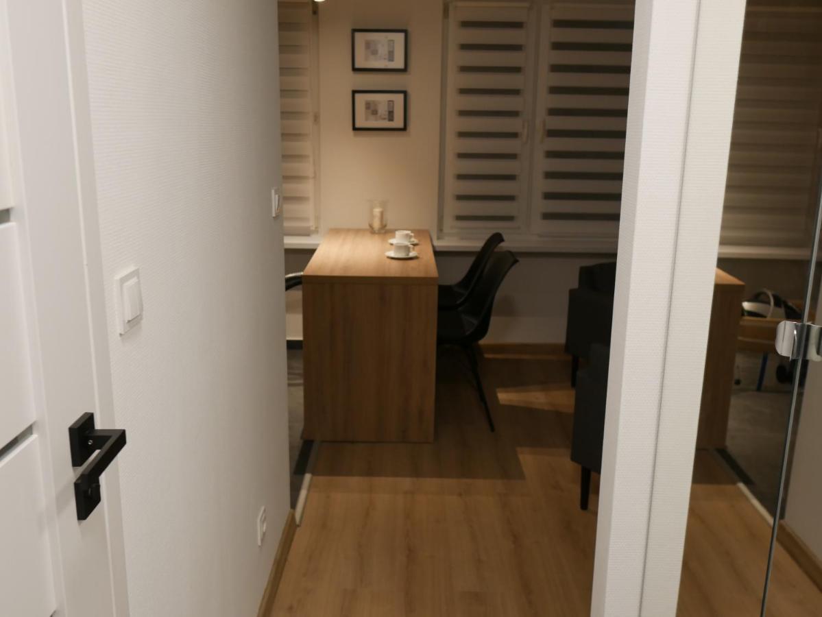 Auschwitz New Flat For Rent Air Conditioning In The Apartament Oswiecim Nowe Mieszkanie - Centrum Klimatyzacja W Mieszkaniu Leilighet Eksteriør bilde